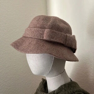 Comhats Winter Warm‎ Women’s Bucket Hat